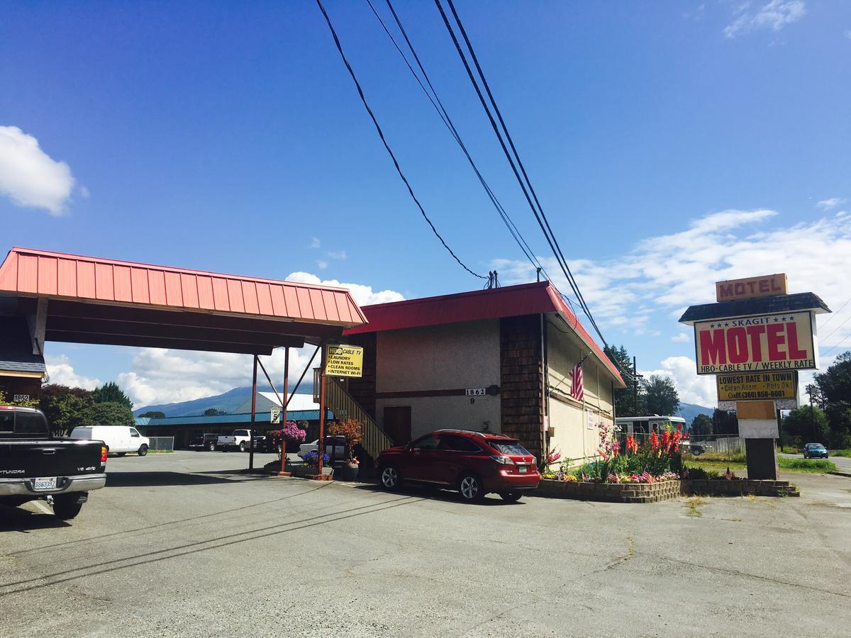 Skagit Motel Sedro Woolley Buitenkant foto