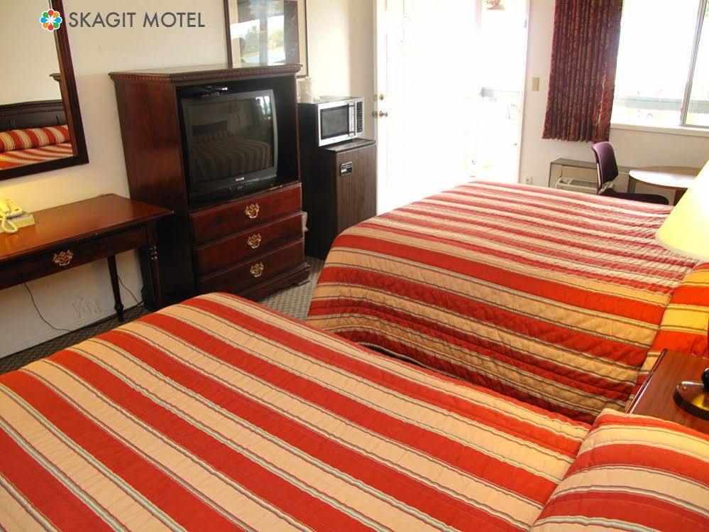 Skagit Motel Sedro Woolley Buitenkant foto