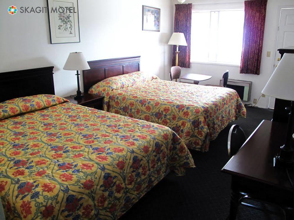 Skagit Motel Sedro Woolley Buitenkant foto