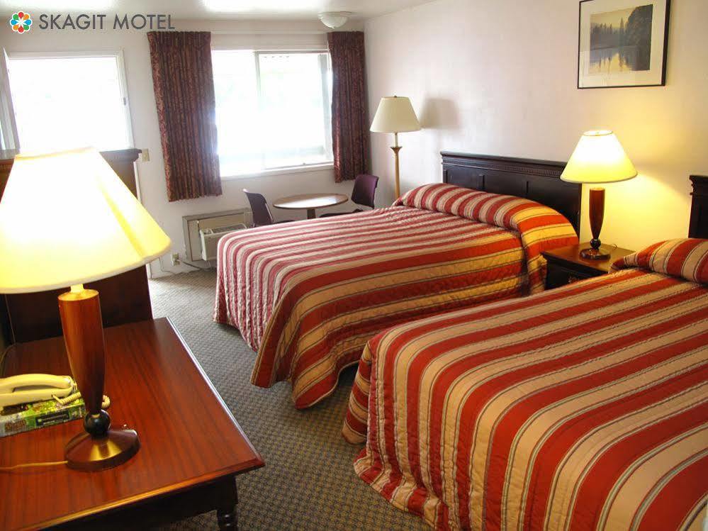 Skagit Motel Sedro Woolley Buitenkant foto